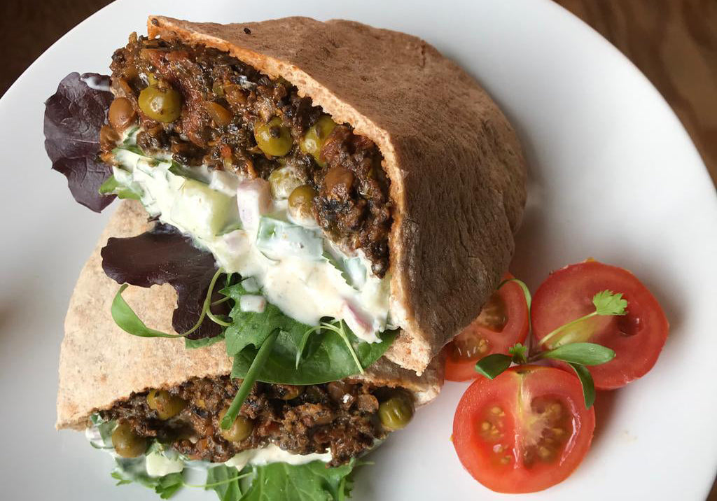 Mushroom Keema with Peas & Pitta